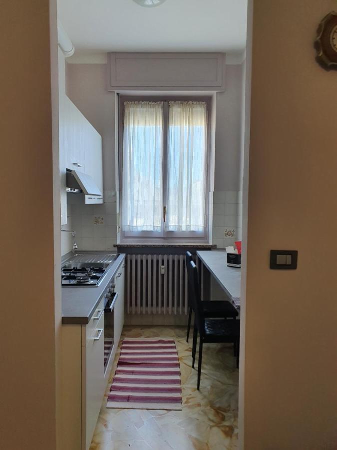 Giolitti Luxury Apartment Cuneo Bagian luar foto