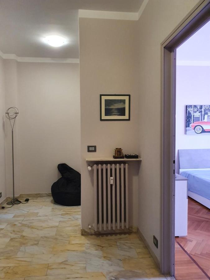 Giolitti Luxury Apartment Cuneo Bagian luar foto